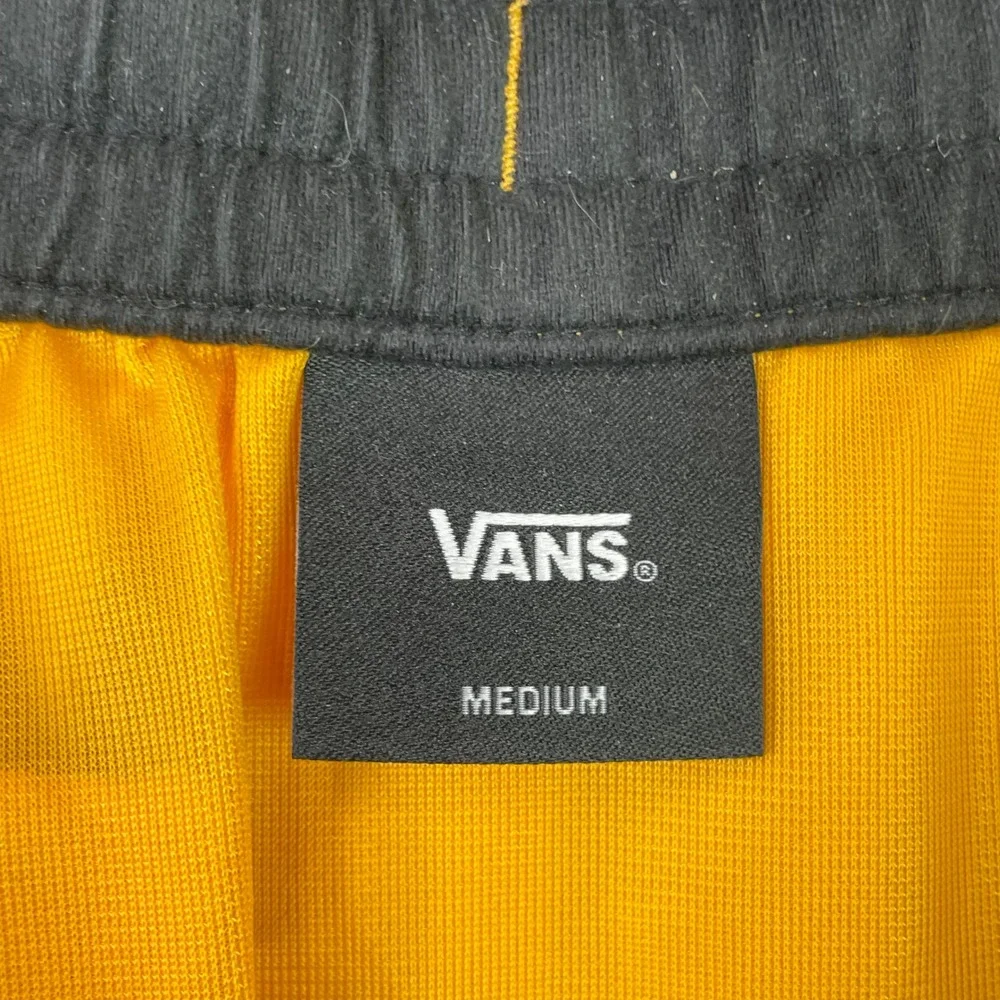 Vans Primary Volley Shorts Mens Medium Yellow Board Shorts Swim Trunks Skate 6